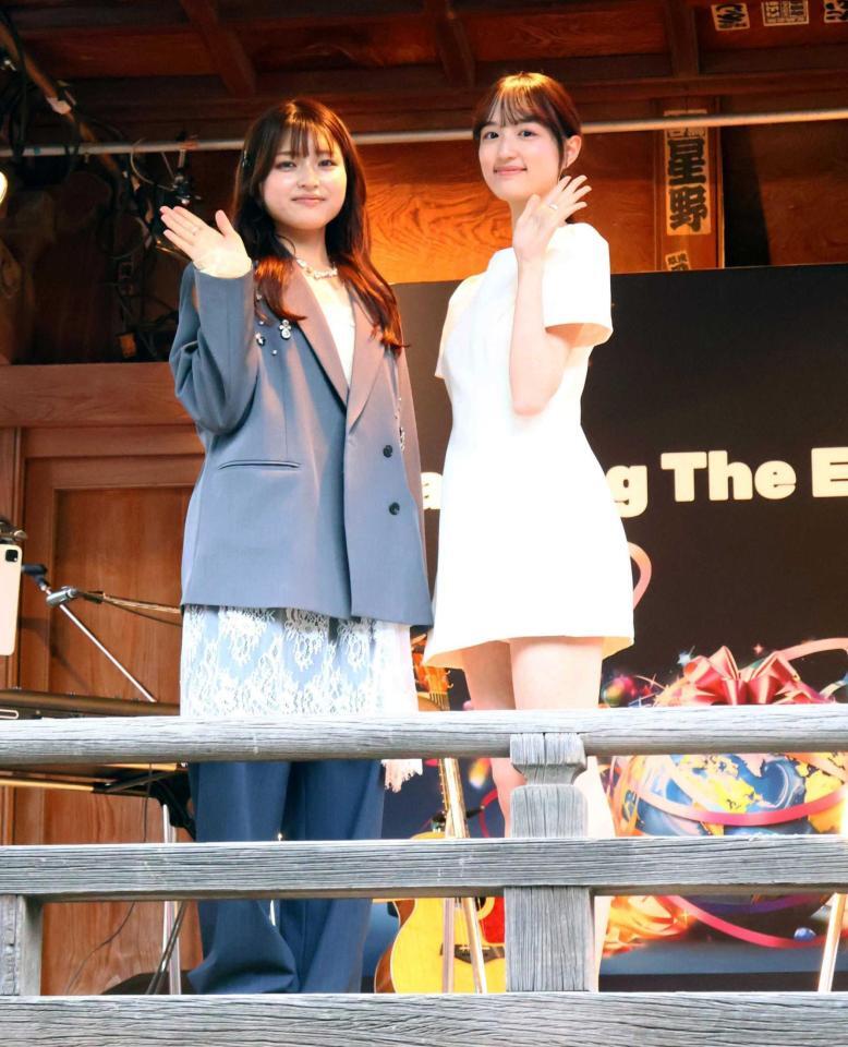 体験型デジタルアートフェス「Ｗｒａｐｐｉｎｇ　Ｔｈｅ　Ｅａｒｔｈ　ｉｎ　根津神社」に出演した（左から）Ｋｕｃｃｉ、仲島有彩