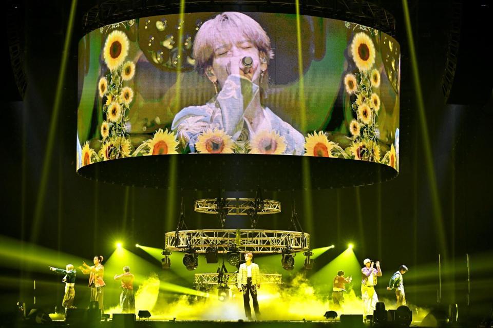 ツアー初日を迎えたＦＡＮＴＡＳＴＩＣＳ（撮影・菊地大作、木下真理）