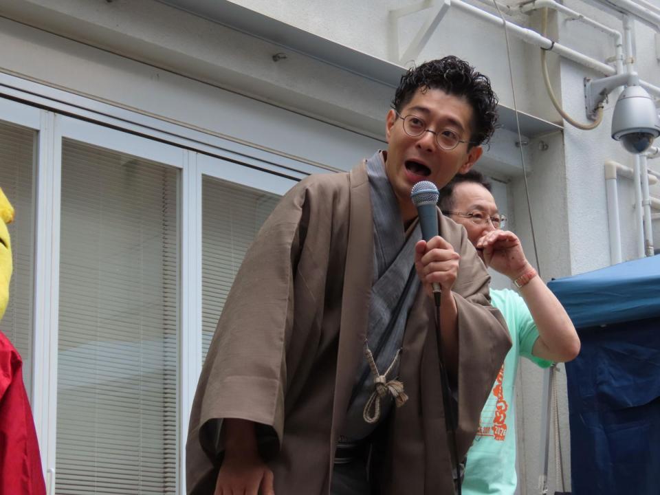 芸協らくごまつりに出席した柳亭小痴楽