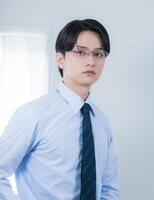 俳優の瀬戸利樹　©たつもとみお／シーモアコミックス©　ＴＯＫＹＯ　ＭＸ