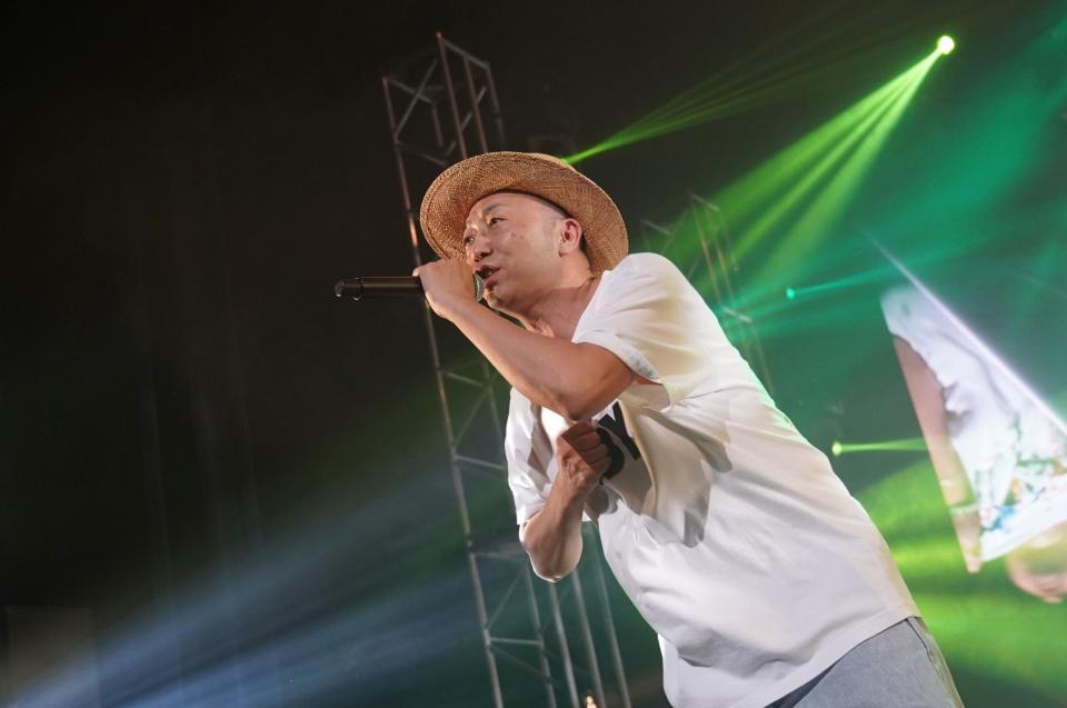 ツアーファイナルで熱唱したＦＵＮＫＹ　ＭＯＮＫＥＹ　ＢΛＢＹ’Ｓのモン吉