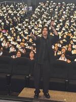 自撮りする山下智久