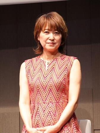 朝日生命「みんなのあんしん１００年プロジェクト」プレス発表会に出席した新田恵利