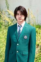 「仮面ライダーカブト２０ｔｈ　天を継ぐもの」に出演する荒木飛羽