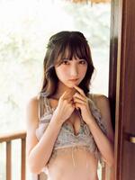 長友彩海の初写真集「予定外の瞳」先行カットⓒＫＡＤＯＫＡＷＡ　ⓒＤＨ　ＰＨＯＴＯ／下田直樹