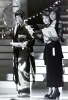 「日本アカデミー賞」で。（左から）高岡早紀、南美希子、山口智子＝京都国際会館（１９９５年３月１８日）