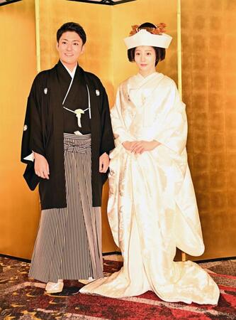 挙式を行った新郎の中村橋之助（左）と新婦能條愛未＝ホテルニューオータニ（撮影・持木克友）