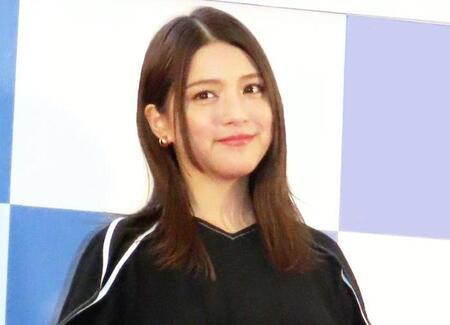 川島海荷（２０２３年）