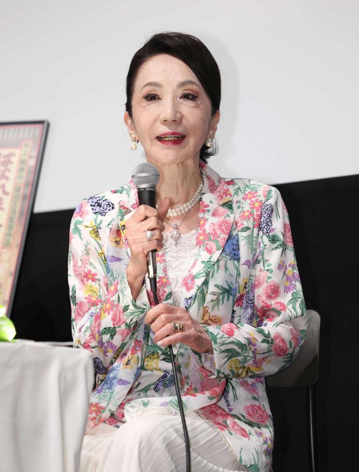 夫・故篠田正浩監督について語った岩下志麻＝Ｂｕｎｋａｍｕｒａル・シネマ渋谷宮下（撮影・金田祐二）