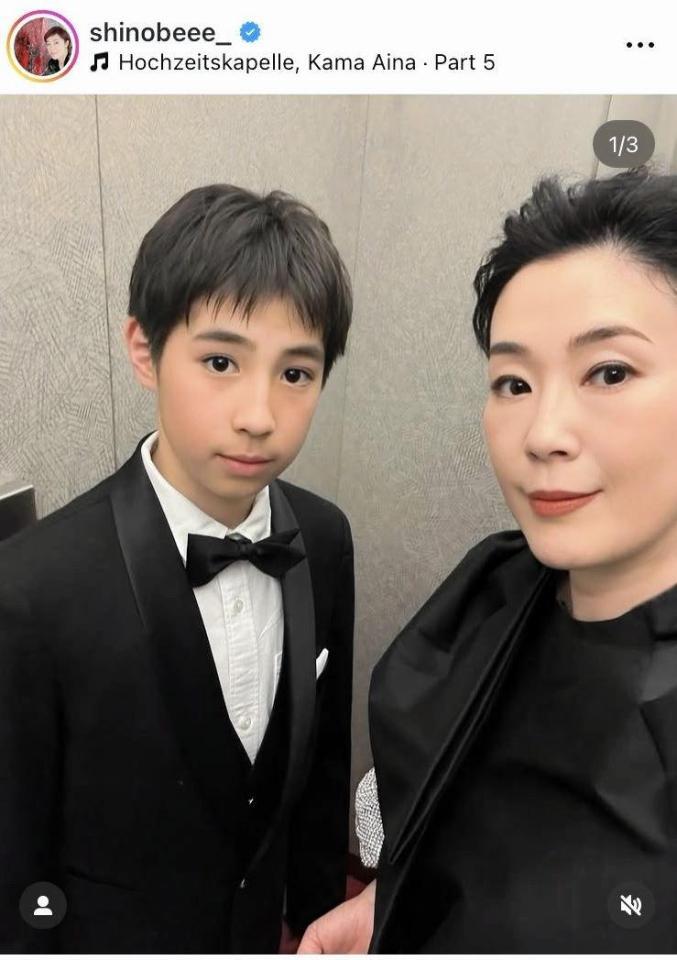寺島しのぶのインスタグラム（ｓｈｉｎｏｂｅｅｅ＿）より