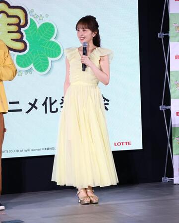 ロッテ「パイの実」アニメ化発表会に登壇したももクロ・百田夏菜子