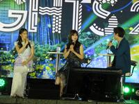 ３きょうだいでプロジェクションマッピングイベントに出席した姉の土屋太鳳、妹の土屋炎伽、弟の土屋神葉