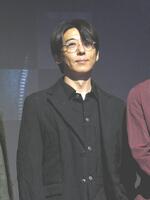 会見に登壇した高橋一生