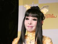 会見に出席したプリンセス天功
