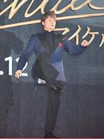 レッドカーペットに登場した香取慎吾（撮影・堀内翔）