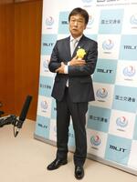 交通文化賞を受賞した太川陽介