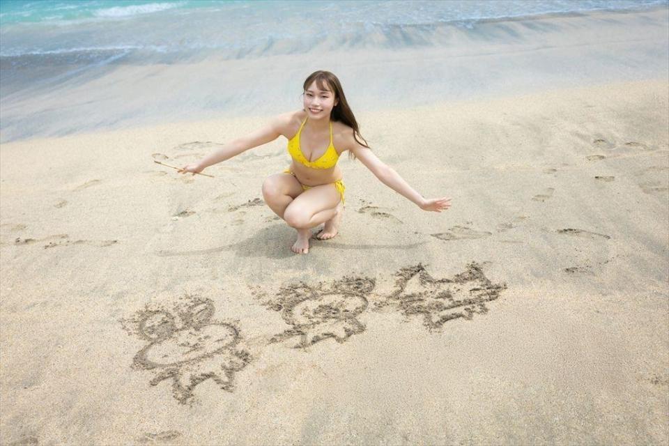 川越紗彩１ｓｔ写真集オールアザーデジタル版「なんとかなるかも」ⓒＫＡＤＯＫＡＷＡ　ＰＨＯＴＯ／田中智久