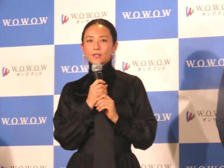 ドラマの会見に出席した木村文乃