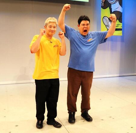 初のテレビ冠番組「豪快キャプテンの　よそはよそ、うちはうち。」の初回公開収録に臨んだ豪快キャプテンの（左から）べーやん、山下ギャンブルゴリラ