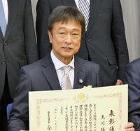 　交通文化賞を受賞した太川陽介