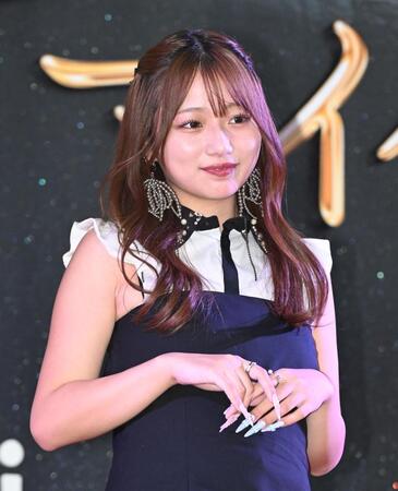 レッドカーペットに登場した希空＝４日