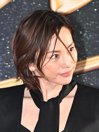 レッドカーペットに登場した米倉涼子＝六本木ヒルズアリーナ（撮影・堀内翔）