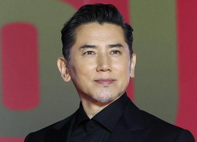 本木雅弘　実家の職業を明かす