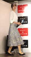 佐々木希のイベントのＭＣとして登場する相場詩織＝ＨＭＶ＆ＢＯＯＫＳ　ＳＨＩＢＵＹＡ（撮影・西岡正）