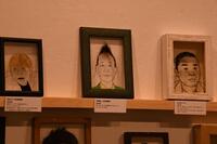 銀シャリ・鰻「生き毛アート」展で展示された作品