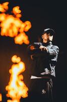 ４年ぶりの日本武道館公演で熱狂させるＡＫ-69（ｐｈｏｔｏ　ｂｙ　ヤマダマサヒロ）