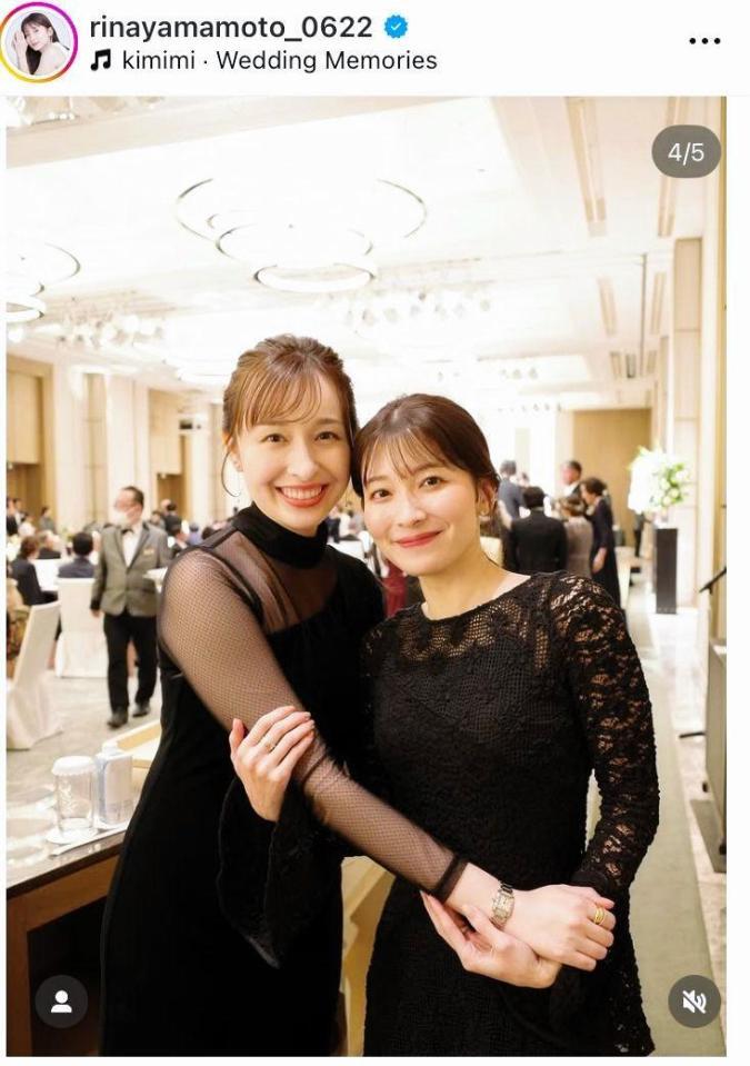 司会を務めた宇賀神アナ（左）と。山本里菜アナのインスタグラム＠ｒｉｎａｙａｍａｍｏｔｏ＿０６２２より 