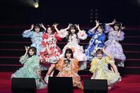「ＡＳＩＡ　ＣＥＬＥＢＲＡＴＩＯＮ　ＬＩＶＥ」出演したＣＵＴＩＥ　ＳＴＲＥＥＴの（前列左から）板倉可奈、川本笑瑠、古澤里紗（後列同）梅田みゆ、佐野愛花、桜庭遥花、増田彩乃、真鍋凪咲（撮影・堀内翔）