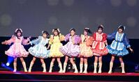 「ＡＳＩＡ　ＣＥＬＥＢＲＡＴＩＯＮ　ＬＩＶＥ」出演したＳＷＥＥＴ　ＳＴＥＡＤＹ（撮影・堀内翔）