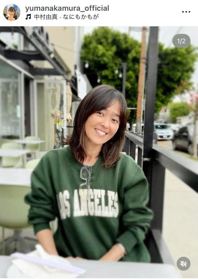 中村由真のインスタグラム＠ｙｕｍａｎａｋａｍｕｒａ＿ｏｆｆｉｃｉａｌ（４月２日付）より