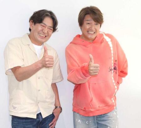 テレビ大阪「大阪おっさんぽ」の取材会に出席したメッセンジャー・黒田有（左）と近藤真彦