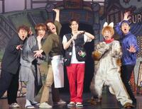 奥田民生×吉川晃司 新ユニット「Ooochie Koochie」結成