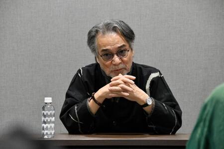 怪談公演「ＭＹＳＴＥＲＹ　ＮＩＧＨＴ　ＴＯＵＲ　２０２６」の合同取材会に出席した稲川淳二