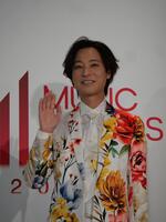 山内惠介＝１１日