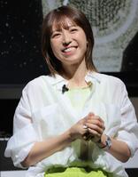 笑顔の若槻千夏＝表参道ヒルズ　スペース　オー（撮影・吉澤敬太）