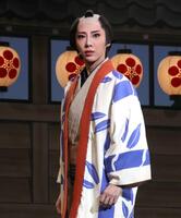 星組「銀二貫」に主演した稀惺かずと