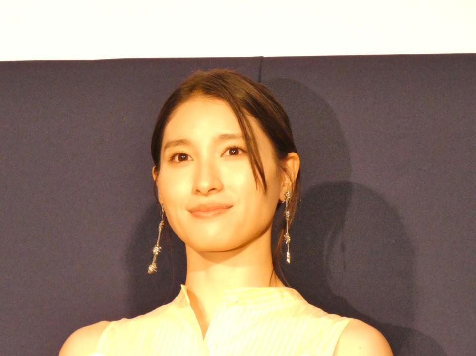 イベントに出席した土屋太鳳