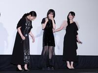 映画「おそ松さん　人類クズ化計画！！！！！？」初日舞台あいさつに登場した（左から）渡邉美穂、なえなの、＝ＬＯＶＥ・野口衣織＝１２日
