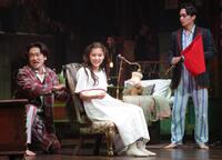 熱演する（左から）鳥越裕貴、芳根京子、松岡広大＝ＴＨＥＡＴＥＲ　ＭＩＬＡＮＯ-Ｚａ（撮影・吉澤敬太）