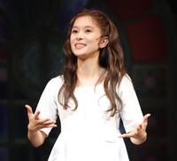 会見する芳根京子＝ＴＨＥＡＴＥＲ　ＭＩＬＡＮＯ-Ｚａ（撮影・吉澤敬太）