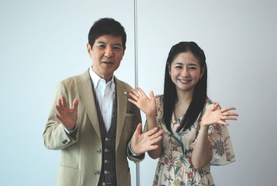 ディズニー・オン・アイスの魅力を語った関根麻里（右）と関根勤