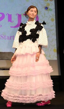 トークイベントを行った松本まりか（撮影・佐藤厚）