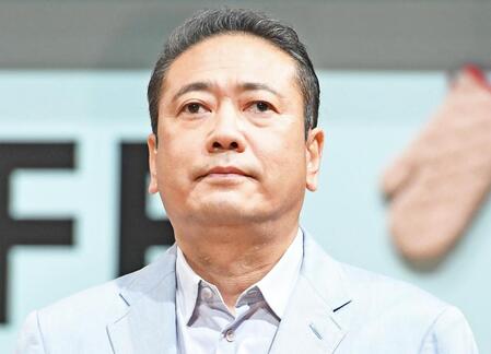 鎧塚俊彦氏