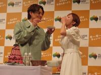 オージービーフを辻希美夫人に食べさせる杉浦太陽