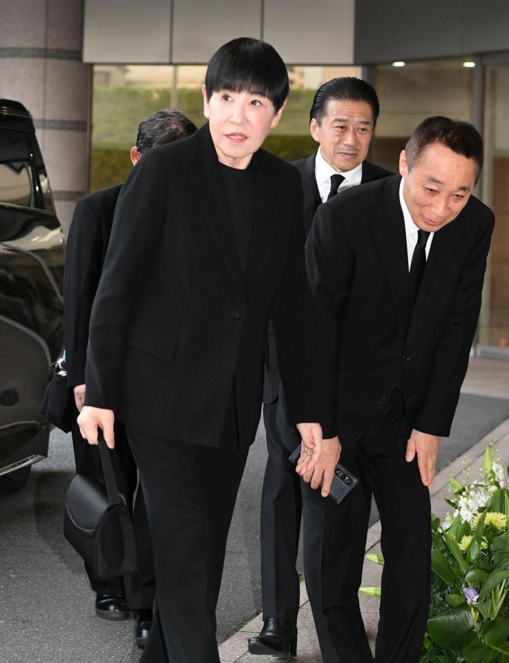 参列した和田アキ子（撮影・佐藤厚）