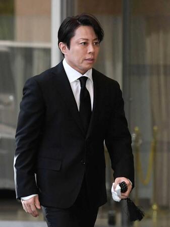 参列した西川貴教（撮影・佐藤厚）